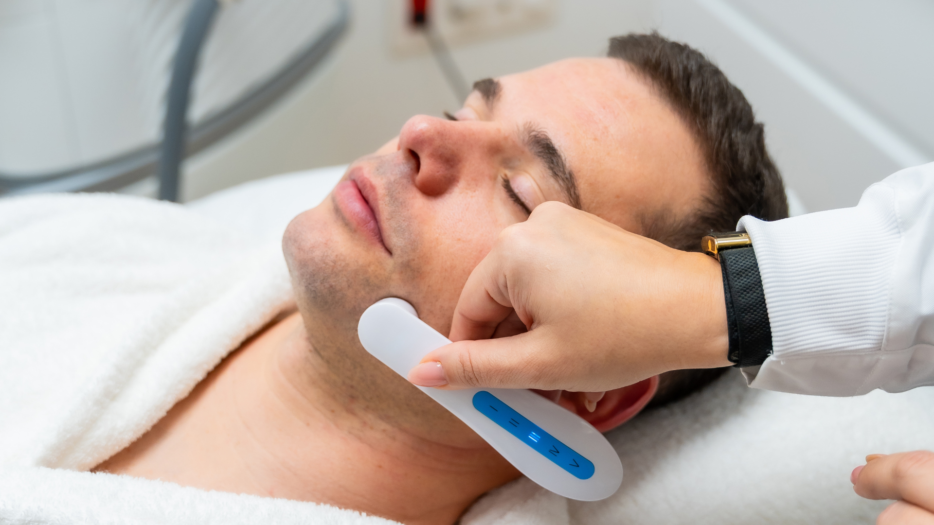 Carbon Laser Facial Treatment in Coimbatore